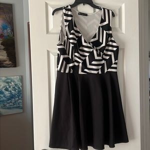 Fashion Figure to go mini dress